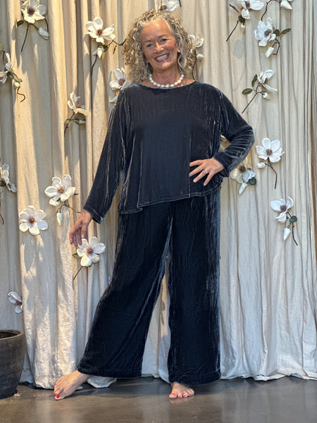 2074 Esme Velvet Pant DB